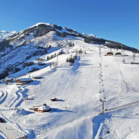 Pfisterer By Interhome *